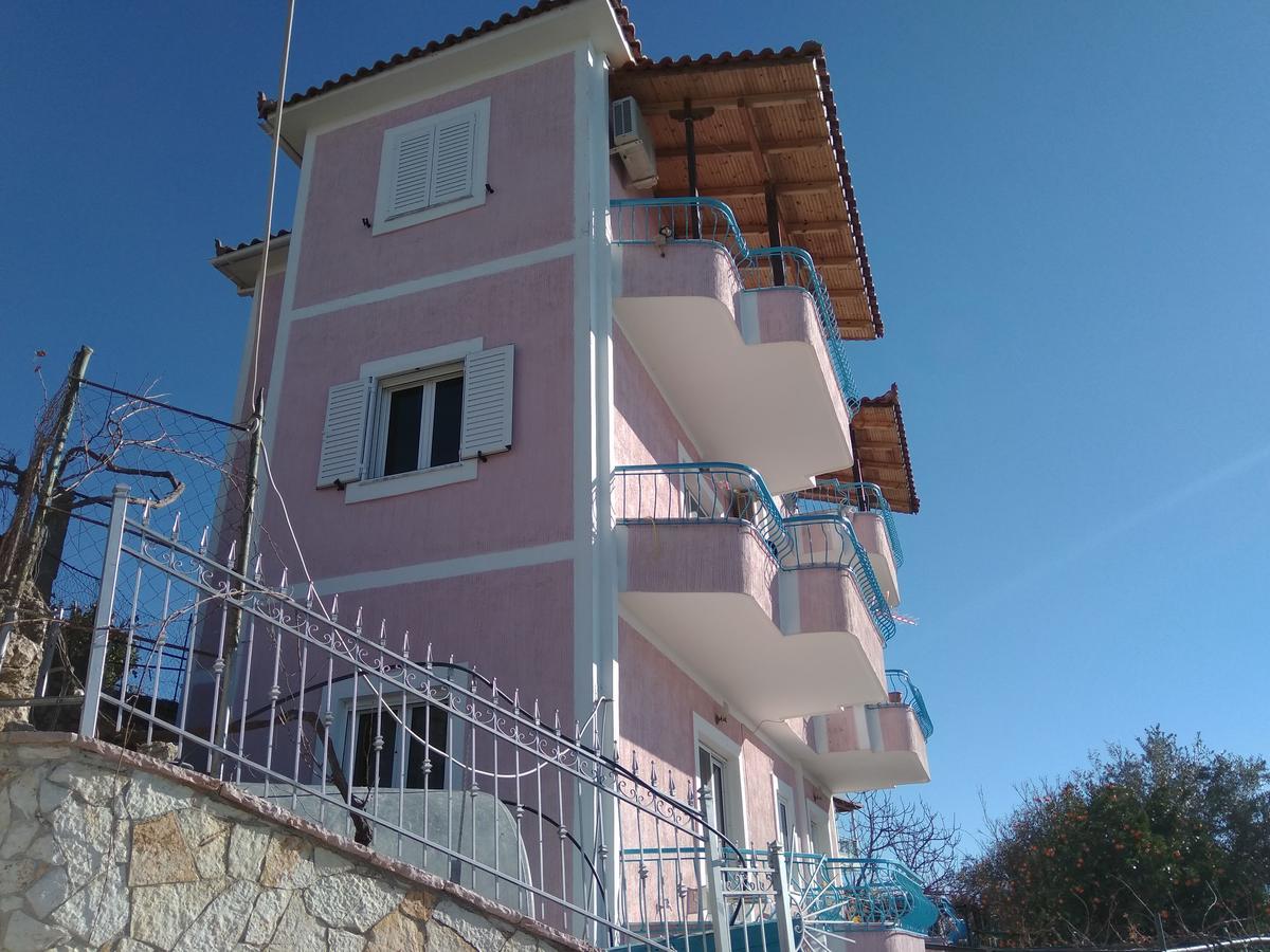 Villa Bianca Piqeras Bagian luar foto